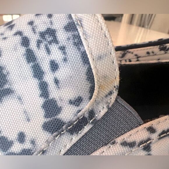 Blue and white tie dye print slip on sneakers - Picture 5 of 7